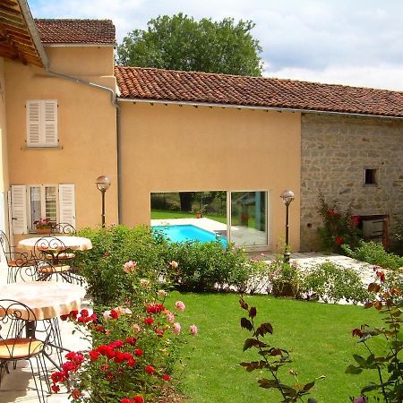 Bed and Breakfast La Ferme Des Roses Panissieres Экстерьер фото